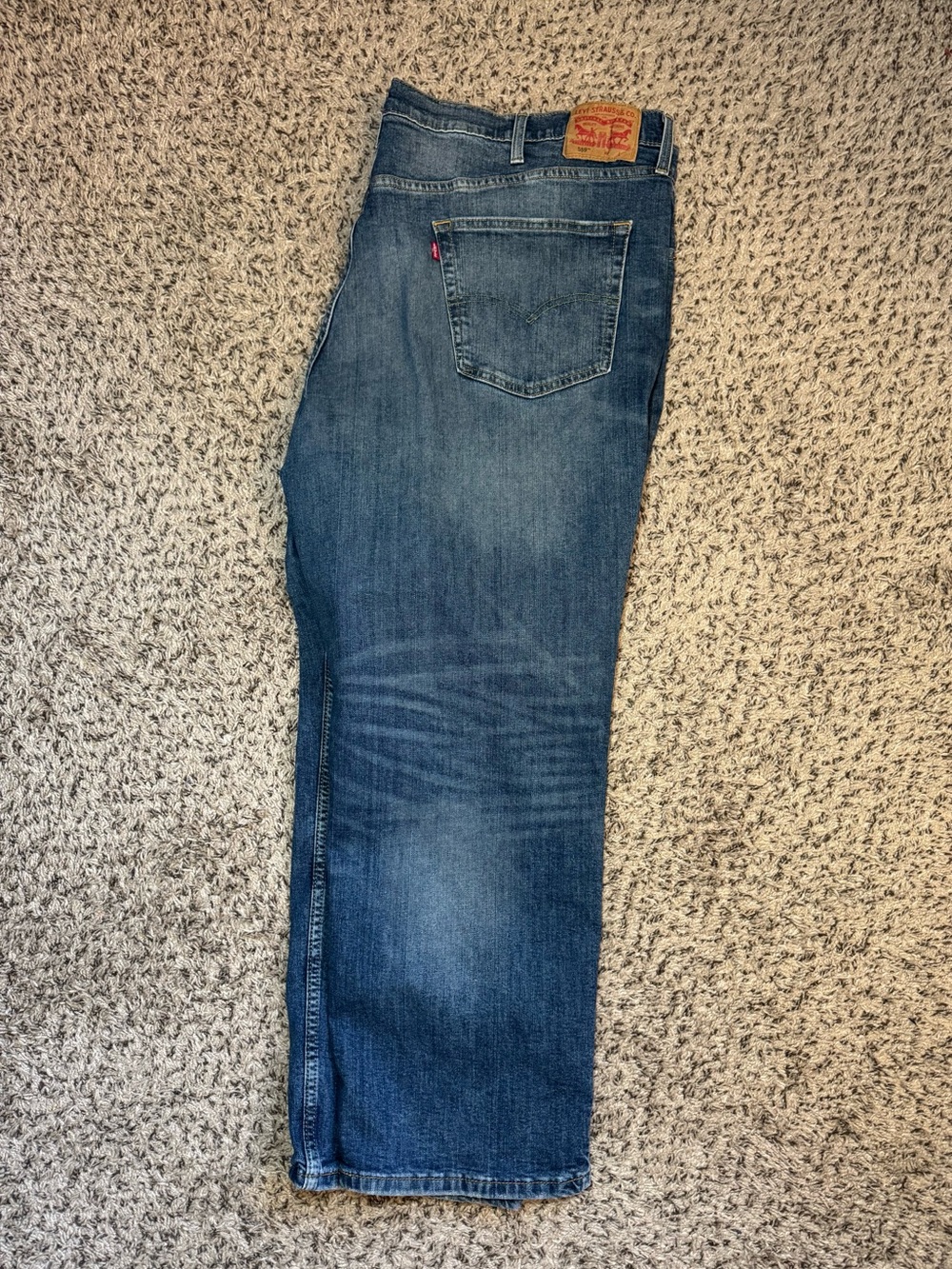 Classic Levi’s Men's Blue Denim Jeans
